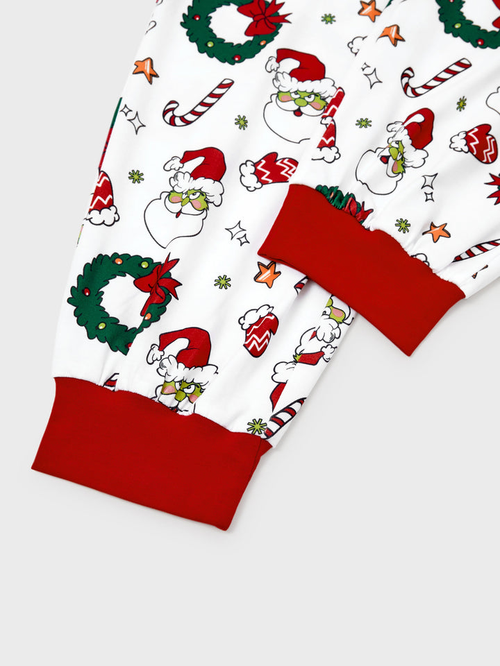 Conjunto de Pijamas em Coordenação para a Família com Tema do Grinch de Natal e Meias de Natal Vermelhas