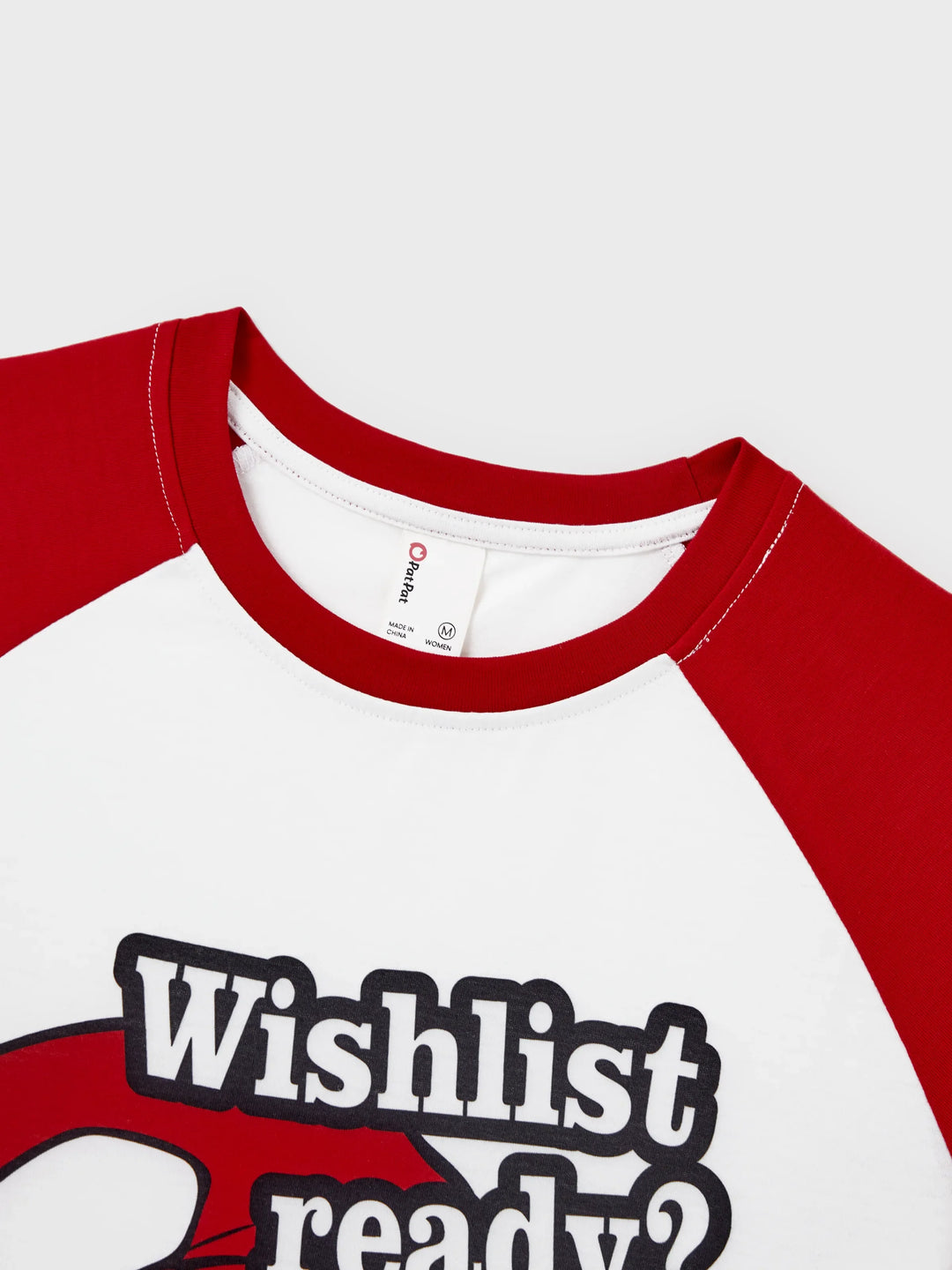 Conjunto de Pijamas em Coordenação para a Família com Tema do Grinch de Natal e Meias de Natal Vermelhas