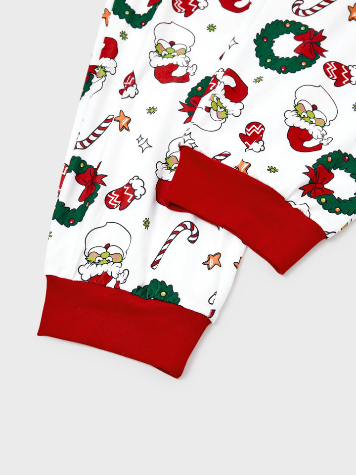 Conjunto de Pijamas em Coordenação para a Família com Tema do Grinch de Natal e Meias de Natal Vermelhas