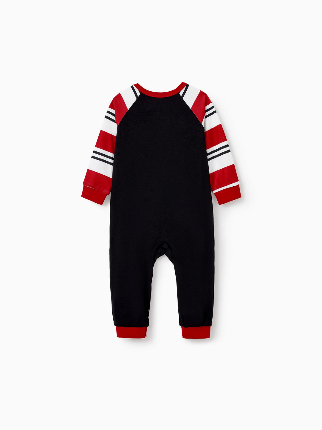 Conjunto de Pijamas Coincidentes para a Família com Estampa de Elfo e Meias de Natal em Preto