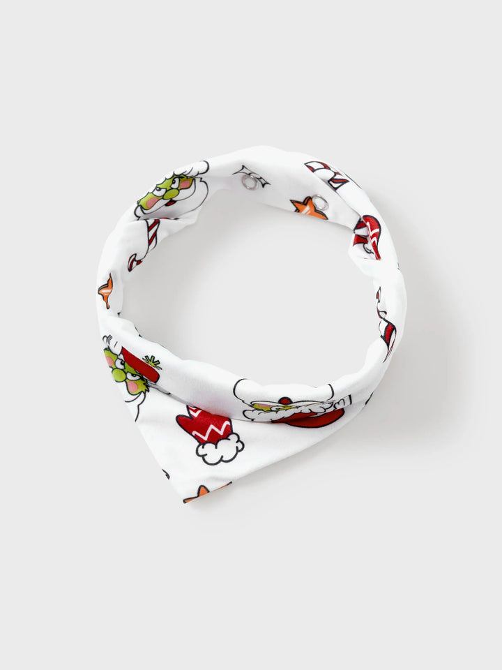 Conjunto de Pijamas em Coordenação para a Família com Tema do Grinch de Natal e Meias de Natal Vermelhas