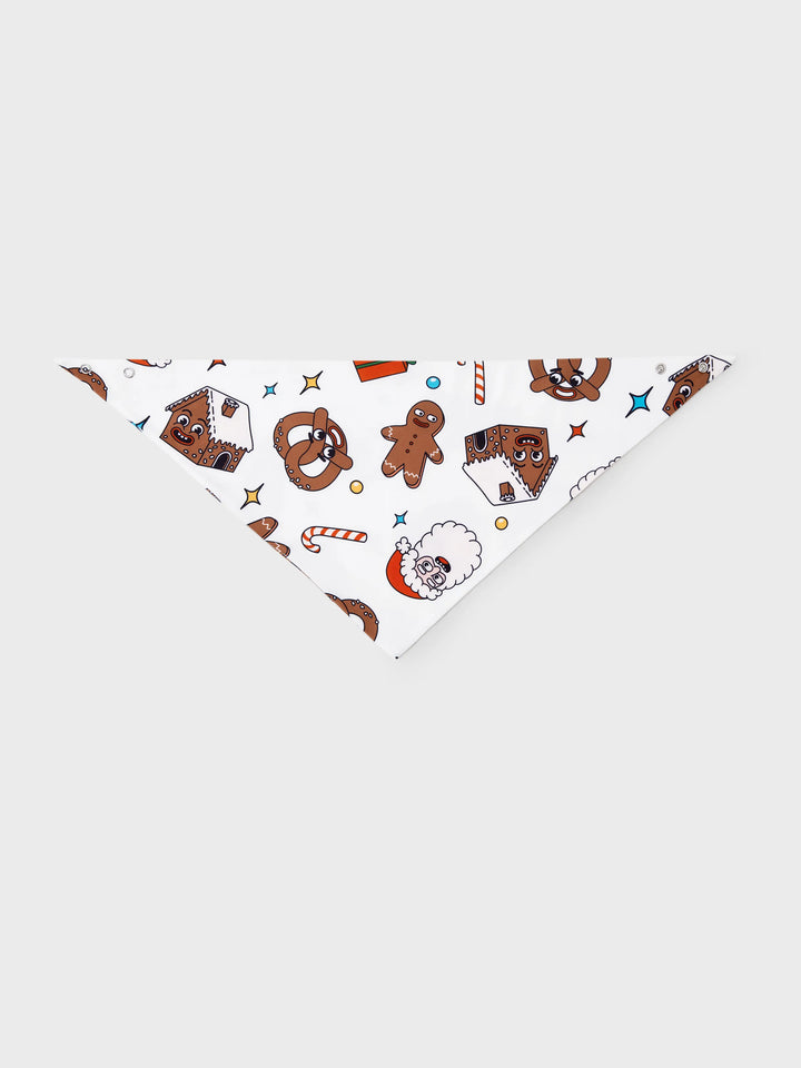 Conjunto de Pijamas de Natal coordenados para toda a família - Pijamas que brilham no escuro com Bolachas de Natal e Pai Natal, acompanhados de meias de Natal vermelhas.