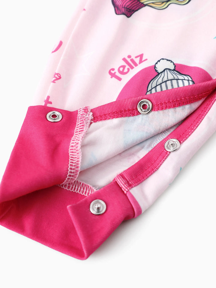 Conjunto de Pijamas de Natal em Conjunto para Família com Flocos de Neve e Meias de Natal Barbie - Cor de Rosa