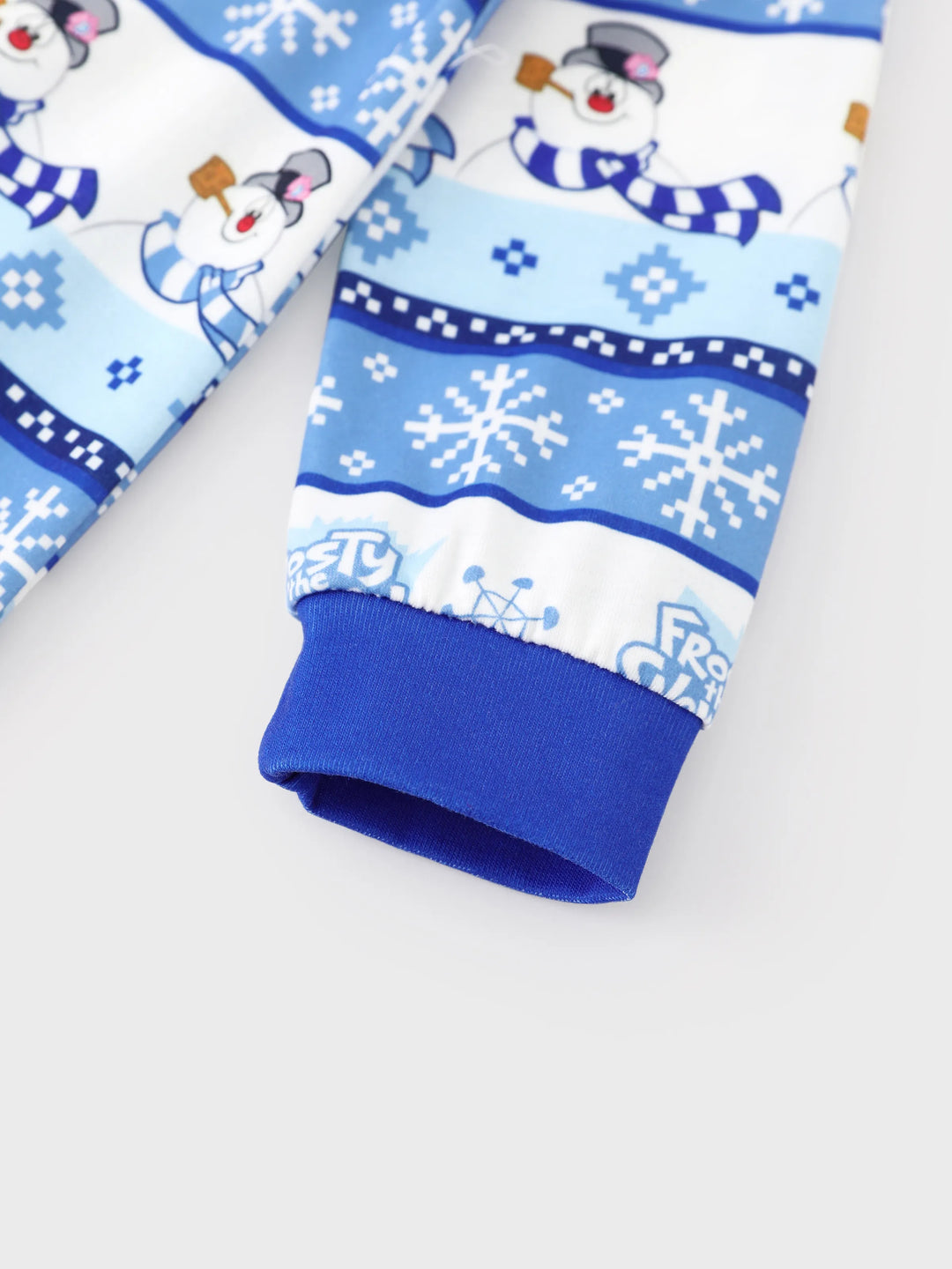 Conjunto de Pijamas de Natal em Família a Condizer com Frosty, o Boneco de Neve, com Meias de Natal Azuis