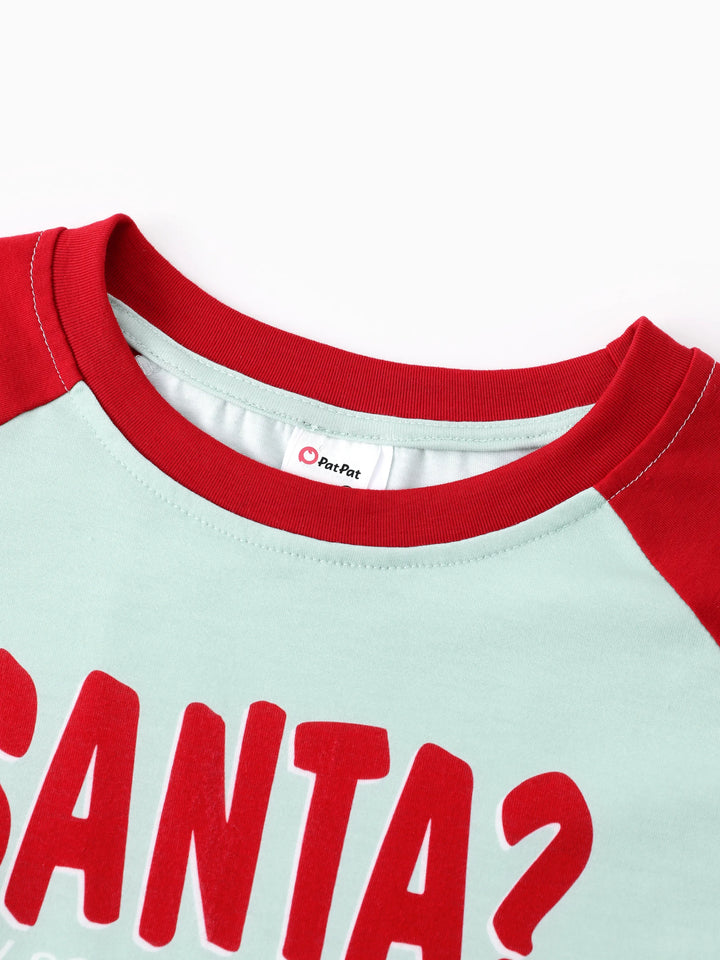 Conjunto de Pijamas de Fleece com Flocos de Neve para Família Combinar ELF com Meias de Natal Vermelhas