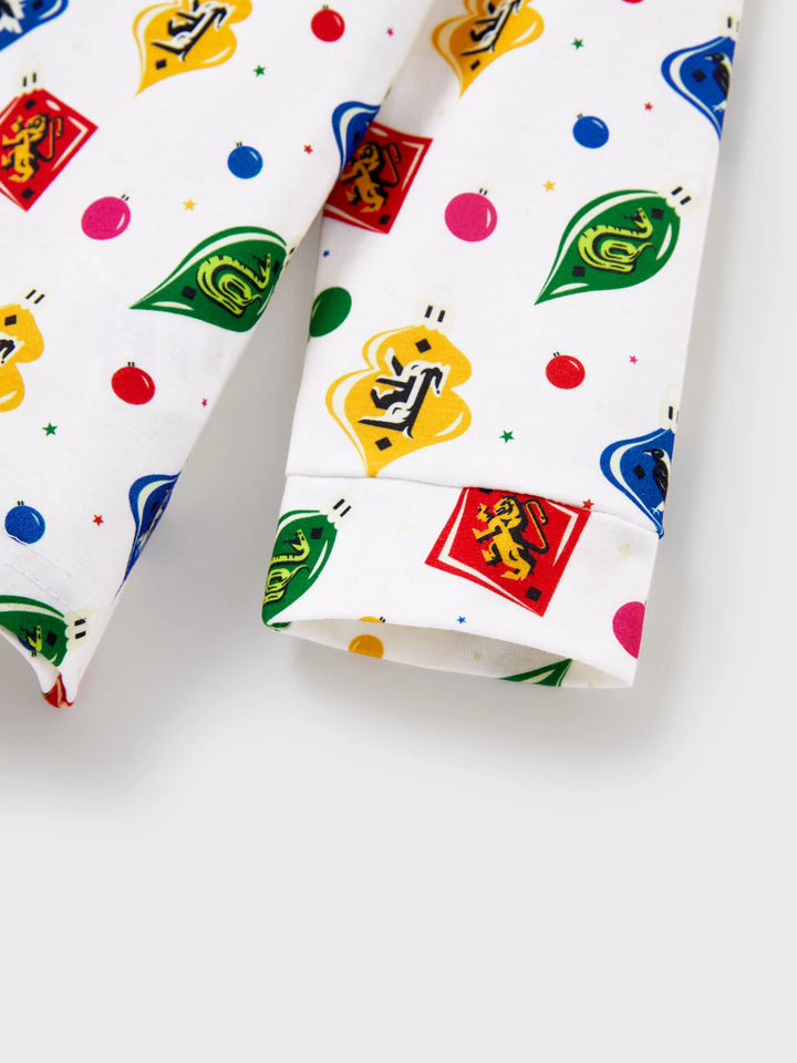 Conjunto de Pijamas de Natal para a Família com Camisetas de Harry Potter e Meias de Natal Brancas