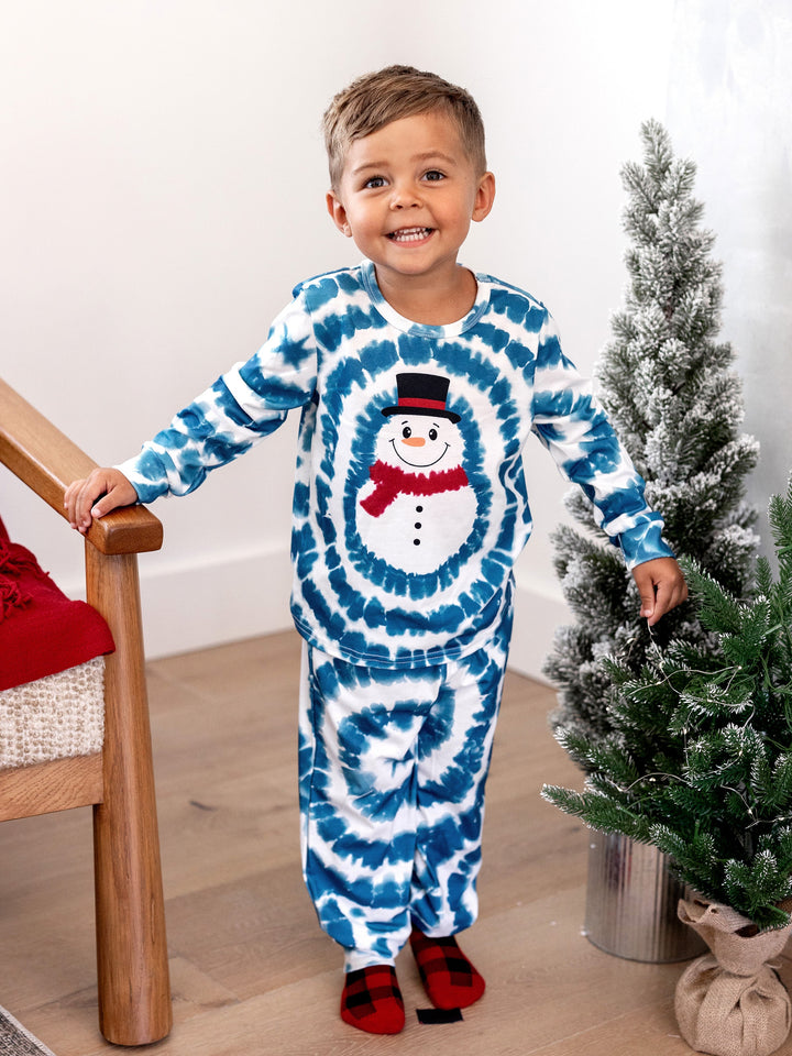 Conjunto de Pajamas de Natal em Família com Estampa de Boneco de Neve em Tie-dye Azul com Meias de Natal Azul Escuro