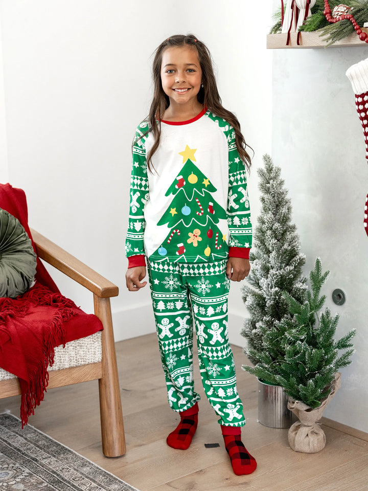 Conjunto de Pajamas Correspondentes para a Família de Natal com Impressão de Gengibre e Árvore de Natal PJs Verdes com Meias de Natal Verdes