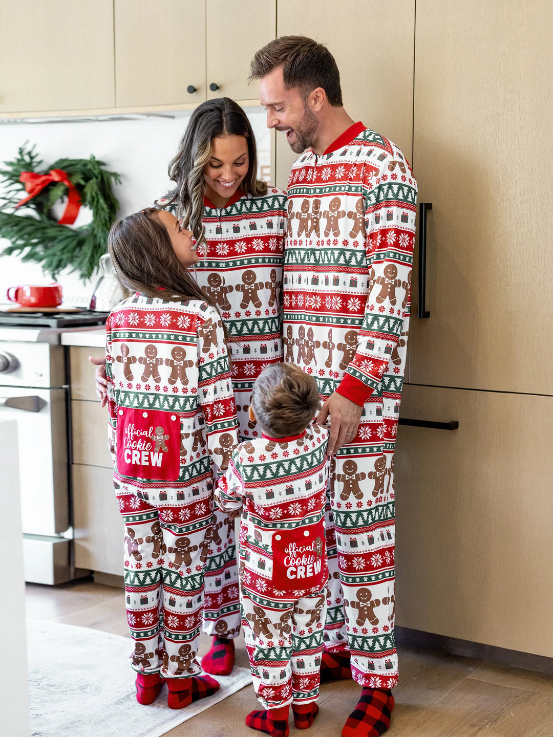 Conjunto de Pijamas Igualitários para a Família no Natal - Pijamas com Estampa de Gengibre e Plaid Temática de Natal, Inclui Meias de Natal - Vermelho
