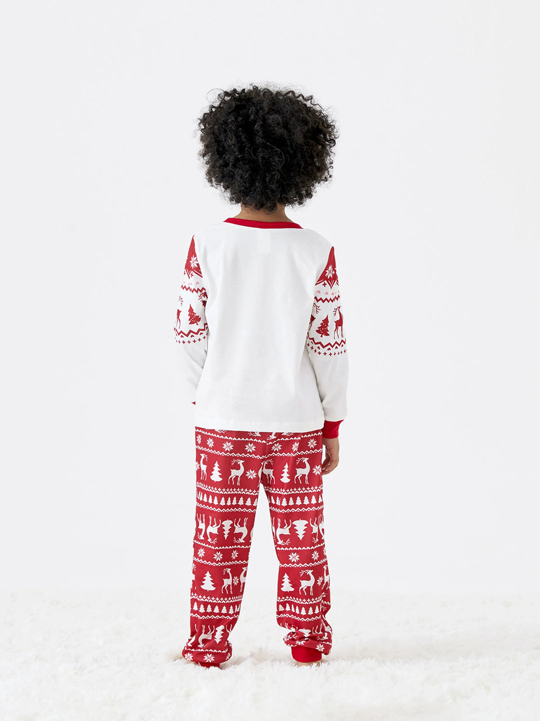 Conjuntos de Pijamas em Família com Estampa de Rena e Flocos de Neve para o Natal, Inclui Meias de Natal Vermelhas