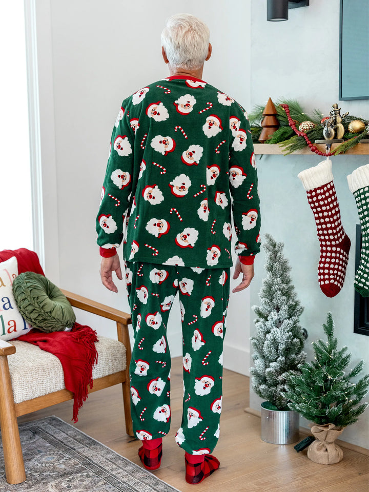 Conjunto de Pijamas de Fleece para a Família em Conjunto com Estampado de Pai Natal e Bastão de Açúcar, incluindo Meias de Natal em Verde Escuro