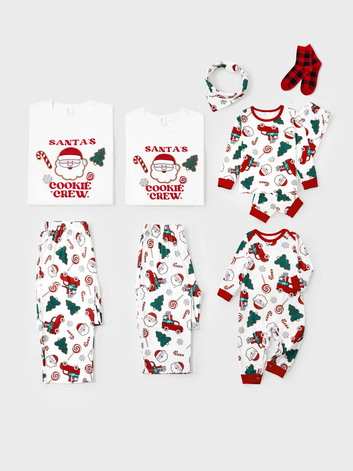 Conjunto de Pijamas em Família para o Natal com Impressão de Pai Natal e Árvore de Natal - PJs Brancos com Meias de Natal Brancas