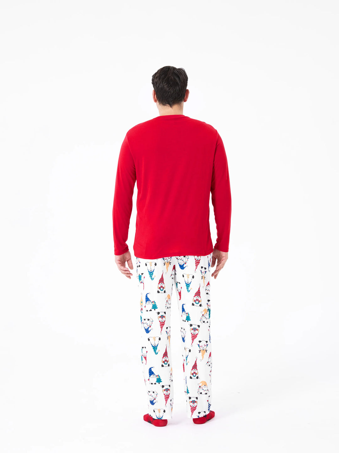 Conjunto de Pijamas de Natal em Família com Estampa de Gnomo Natalício e Meias de Natal Vermelhas