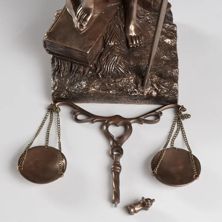 Escultura Themis Deusa da Justiça - Razu