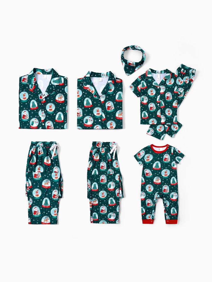 Conjunto de Pijamas Coordinados para a Família com Tema de Natal - Estampa do Pai Natal - Turquesa